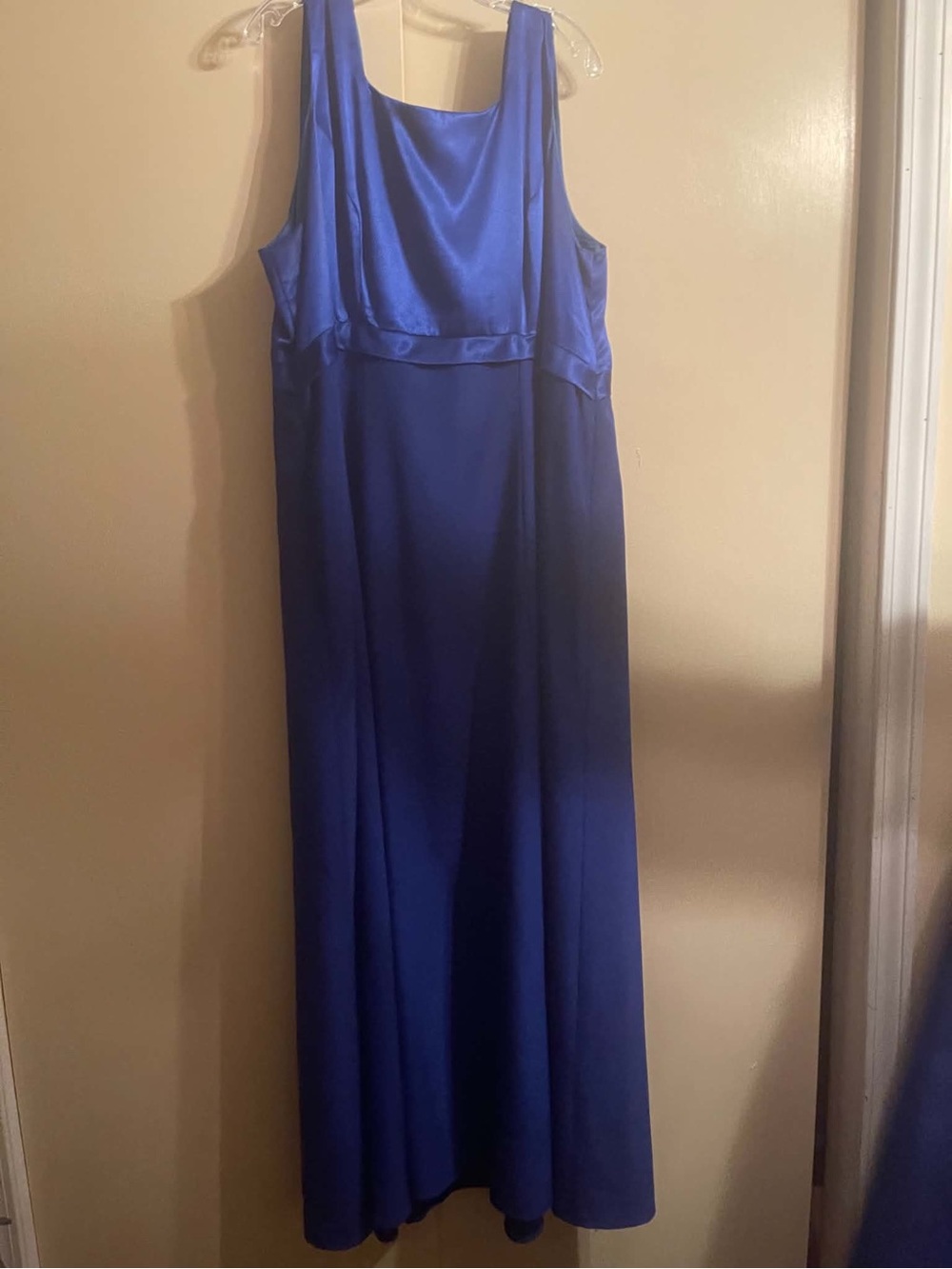 Formal Women's Sapphire Satin Maxi Dress with Scoop Neck